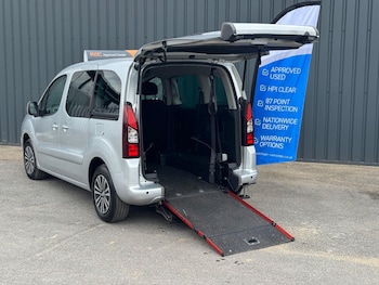 Used Peugeot Partner 2016 for sale - 77464674: Photo