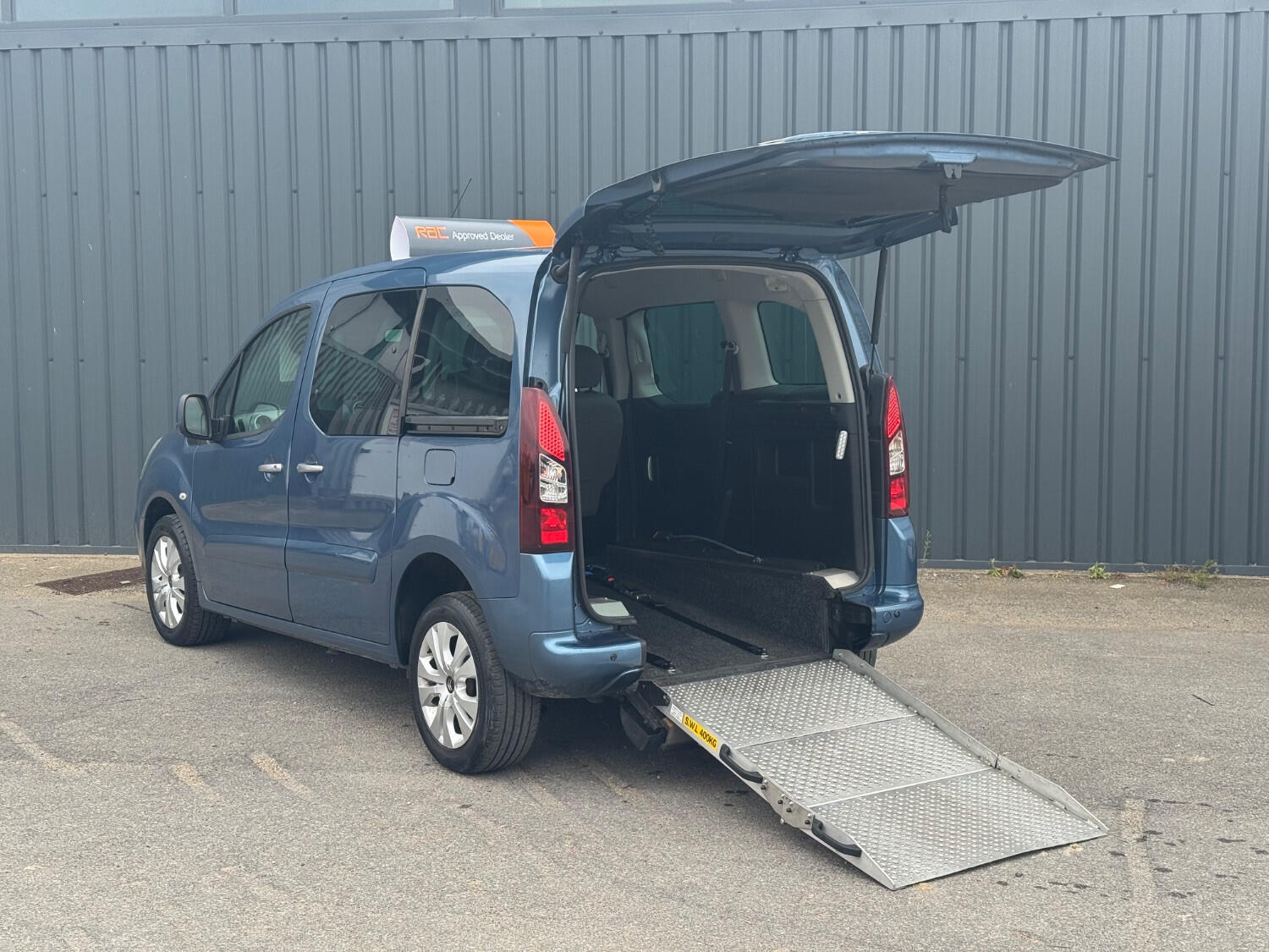 Vehicle 5