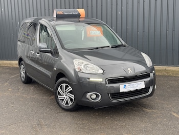 Used Peugeot Horizon 2015 for sale - 77973725: Photo