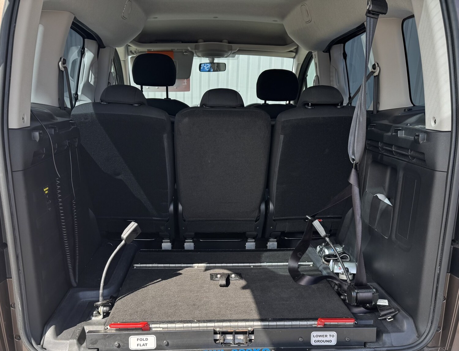 Used Peugeot Partner Tepee 2015 for sale - 77973725: Photo 8