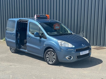 Used Peugeot Partner Tepee 2015 for sale - 75718211: Photo