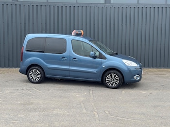 Used Peugeot Partner Tepee 2015 for sale - 75718211: Photo