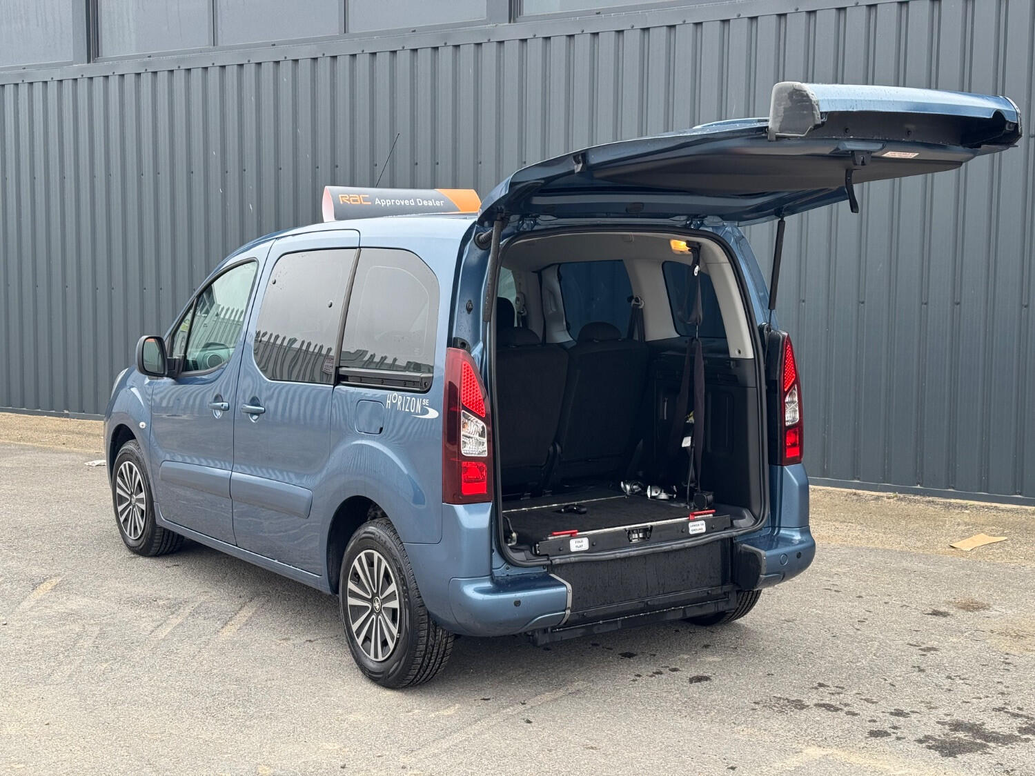 Vehicle 5