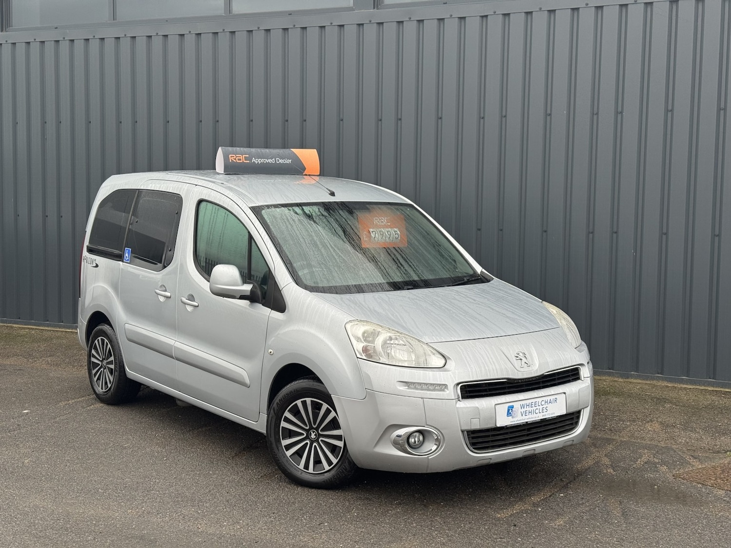 Used Peugeot Partner Tepee 2014 for sale - 76837097: Photo 1