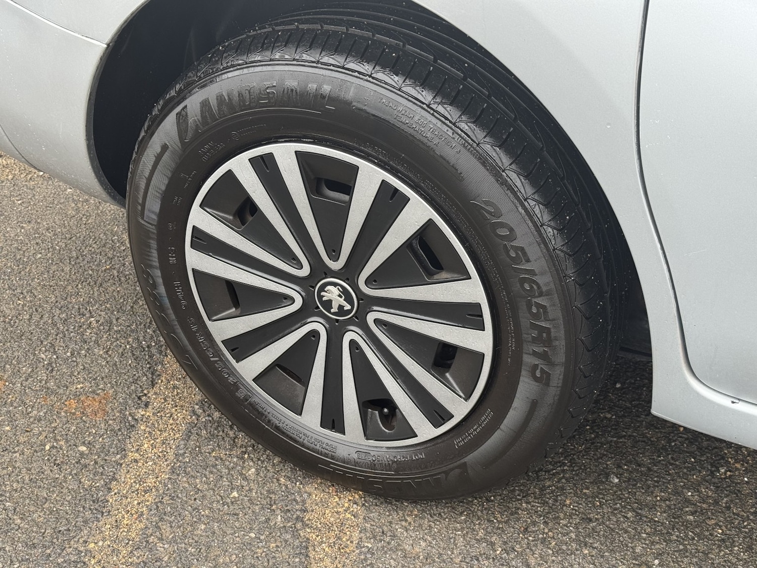 Used Peugeot Partner Tepee 2014 for sale - 76837097: Photo 11