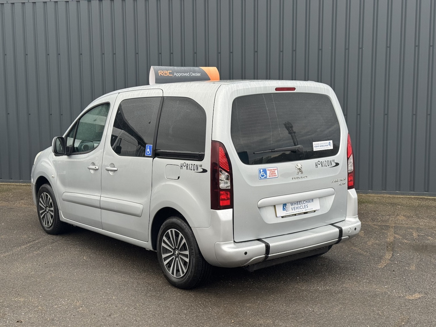 Used Peugeot Partner Tepee 2014 for sale - 76837097: Photo 2