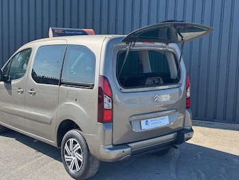 Used Citroen Berlingo 2017 for sale - 75604188: Photo