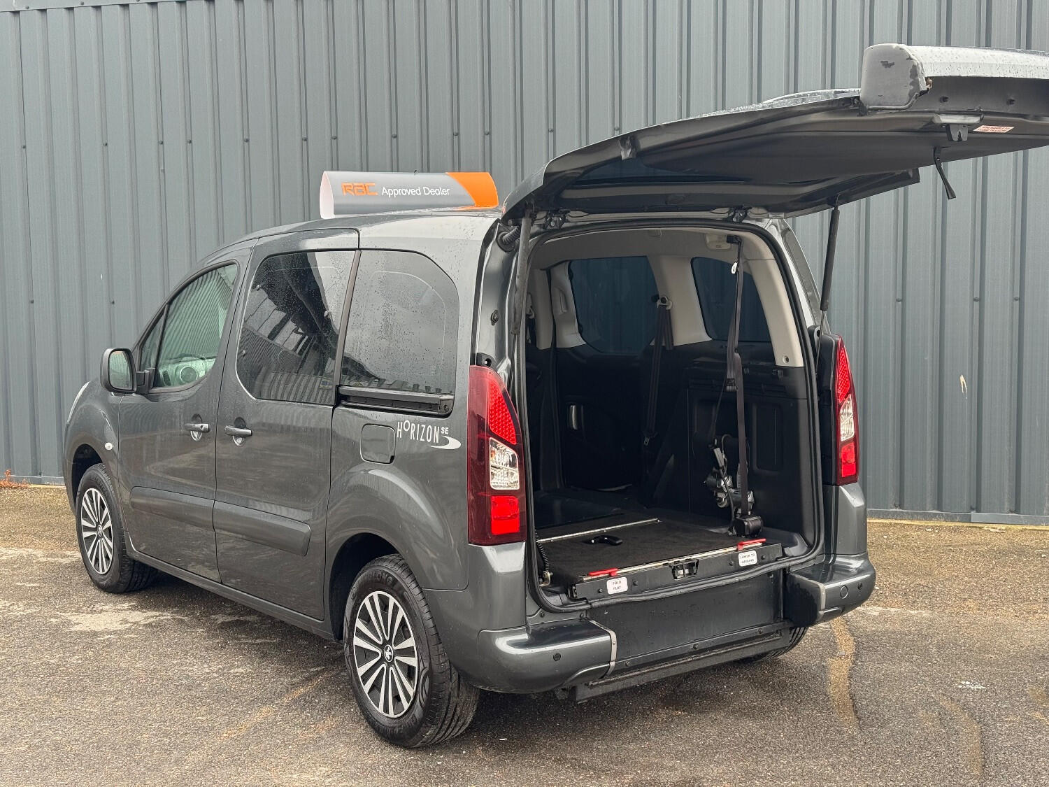 Used Peugeot Partner Tepee 2015 for sale - 77464677: Photo 4