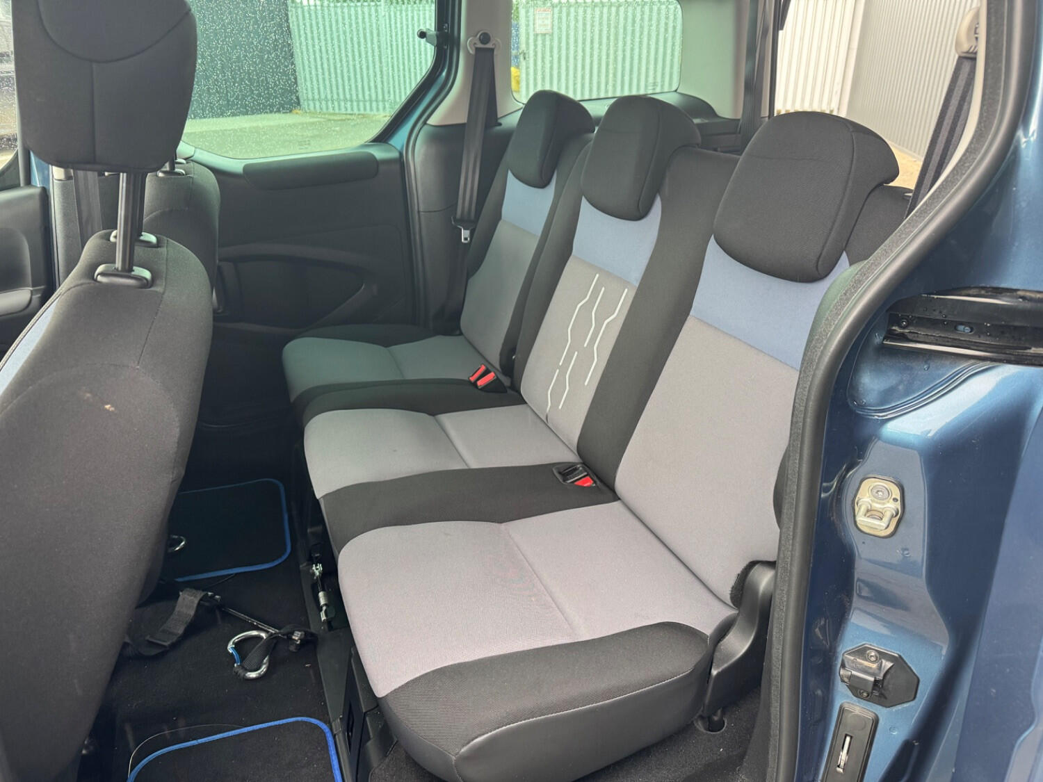 Used Peugeot Partner 2016 for sale - 76793931: Photo 13