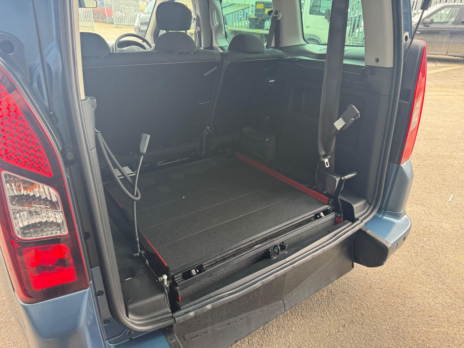 Used Peugeot Partner 2016 for sale - 76793931: Photo 16