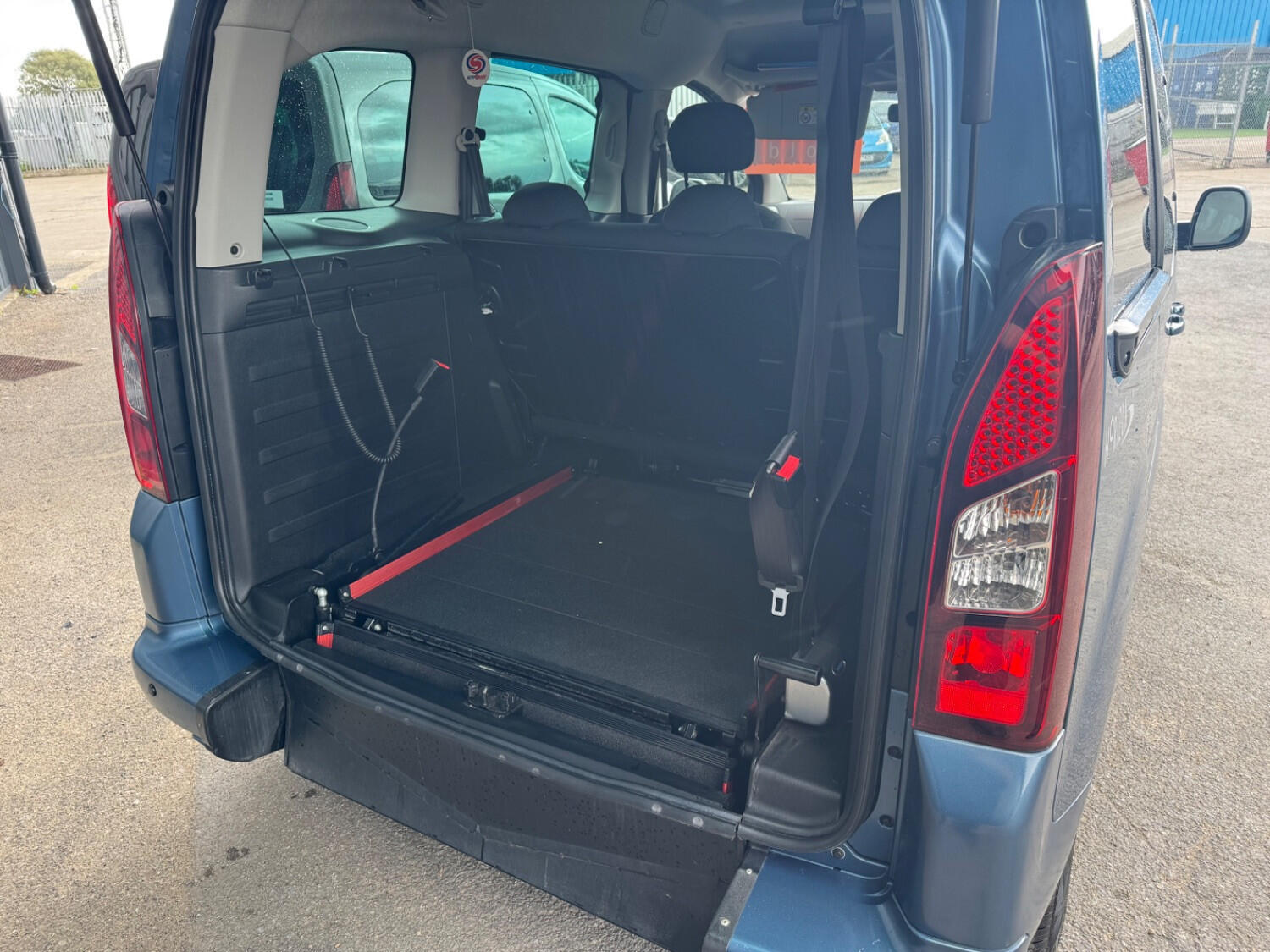 Used Peugeot Partner 2016 for sale - 76793931: Photo 17