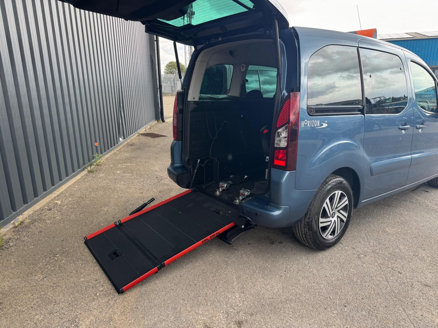 Used Peugeot Partner 2016 for sale - 76793931: Photo 7