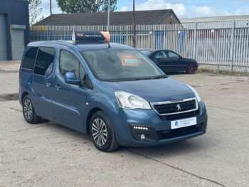 Used Peugeot Partner Tepee 2016 for sale - 74556730: Photo