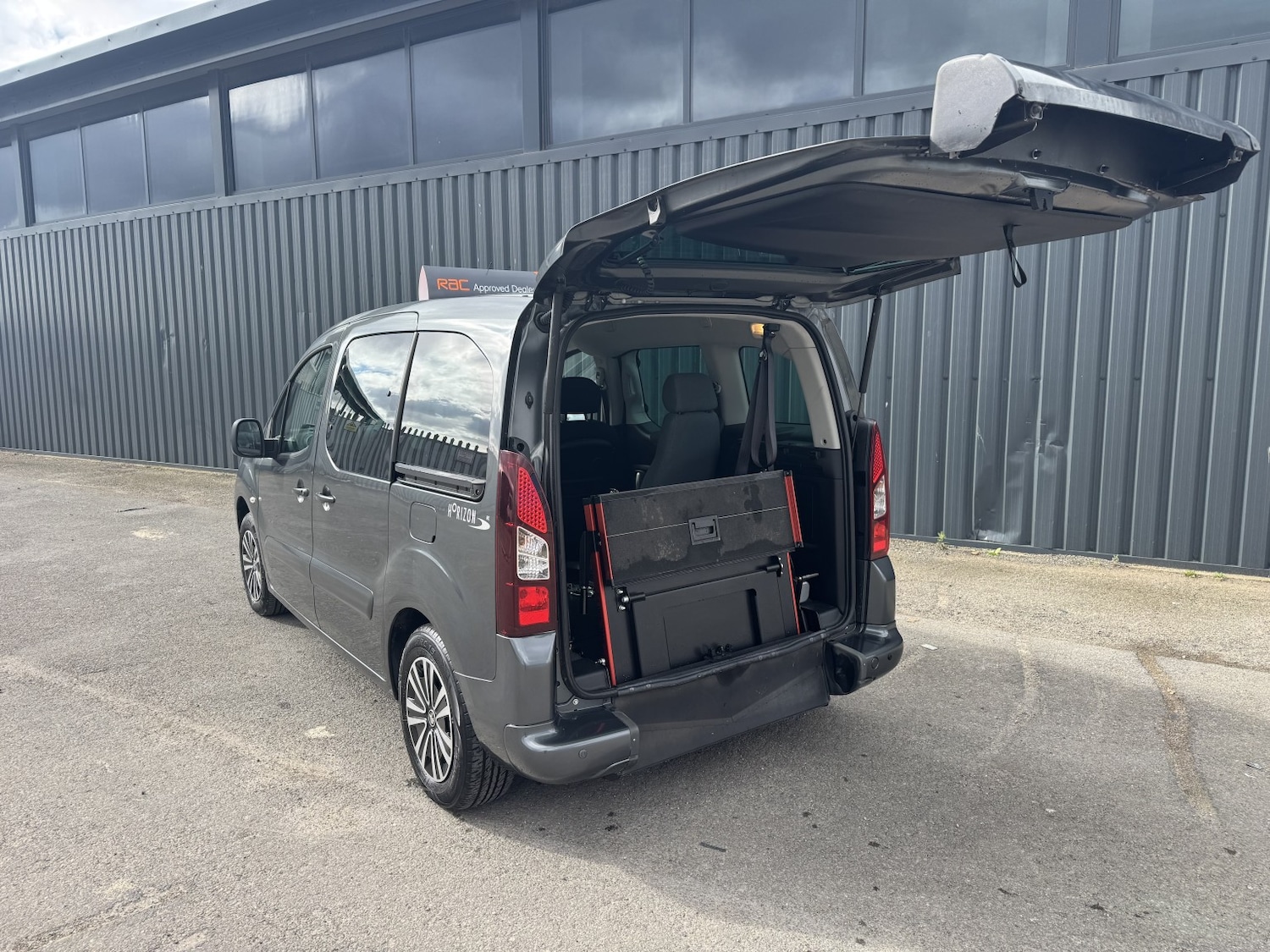 Used Peugeot Partner Tepee 2016 for sale - 78131626: Photo 5