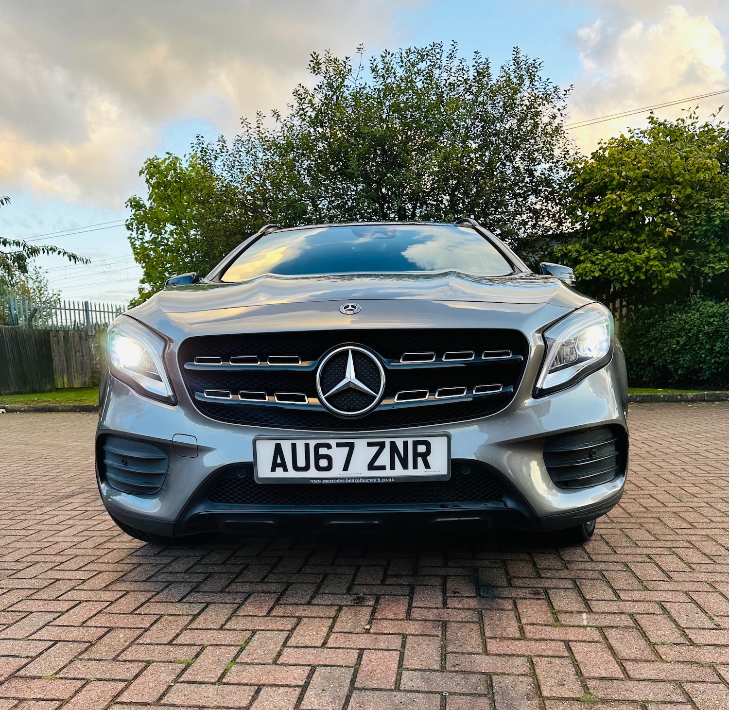 Used Mercedes-Benz GLA 2017 for sale - 76690091: Photo 1