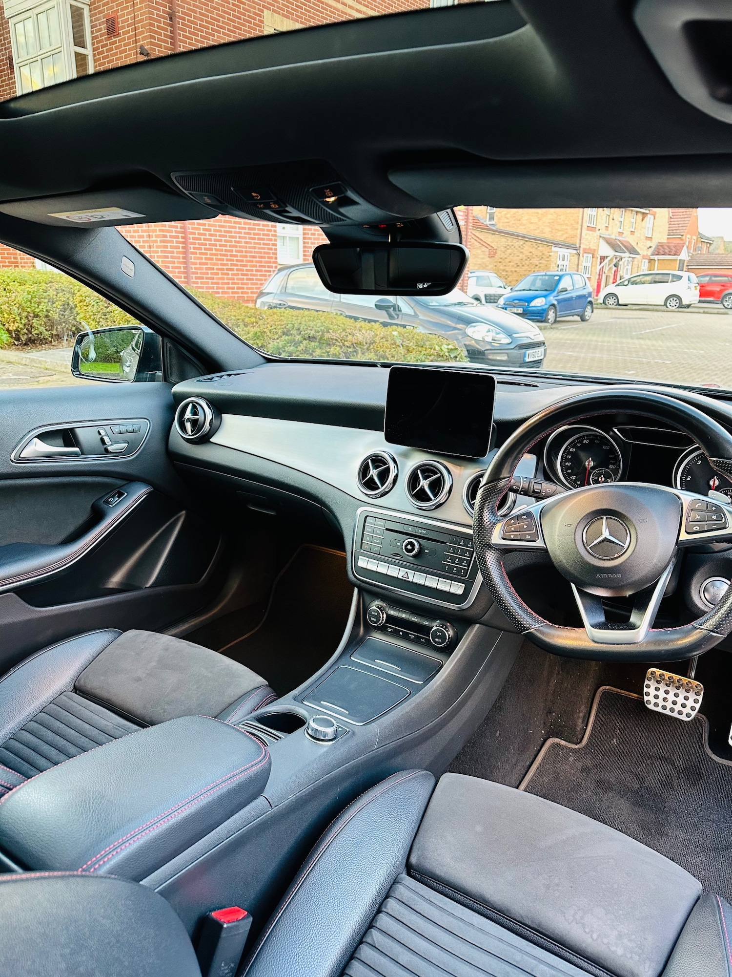 Used Mercedes-Benz GLA 2017 for sale - 76690091: Photo 11