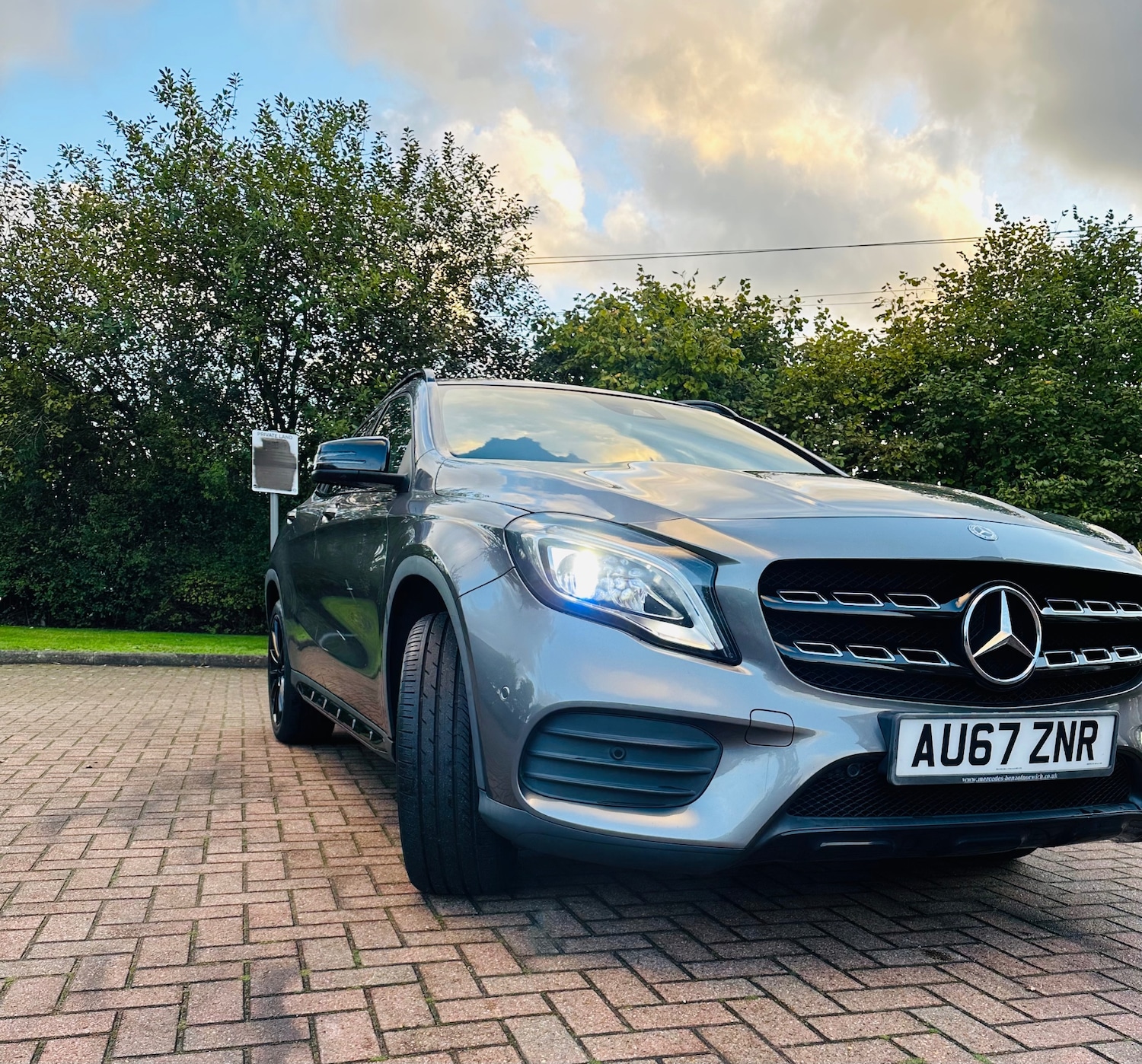 Used Mercedes-Benz GLA 2017 for sale - 76690091: Photo 2