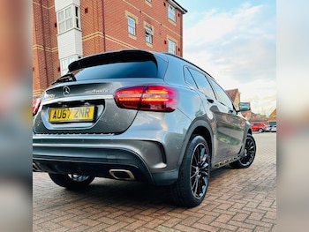 Used Mercedes-Benz GLA 2017 for sale - 76690091: Photo