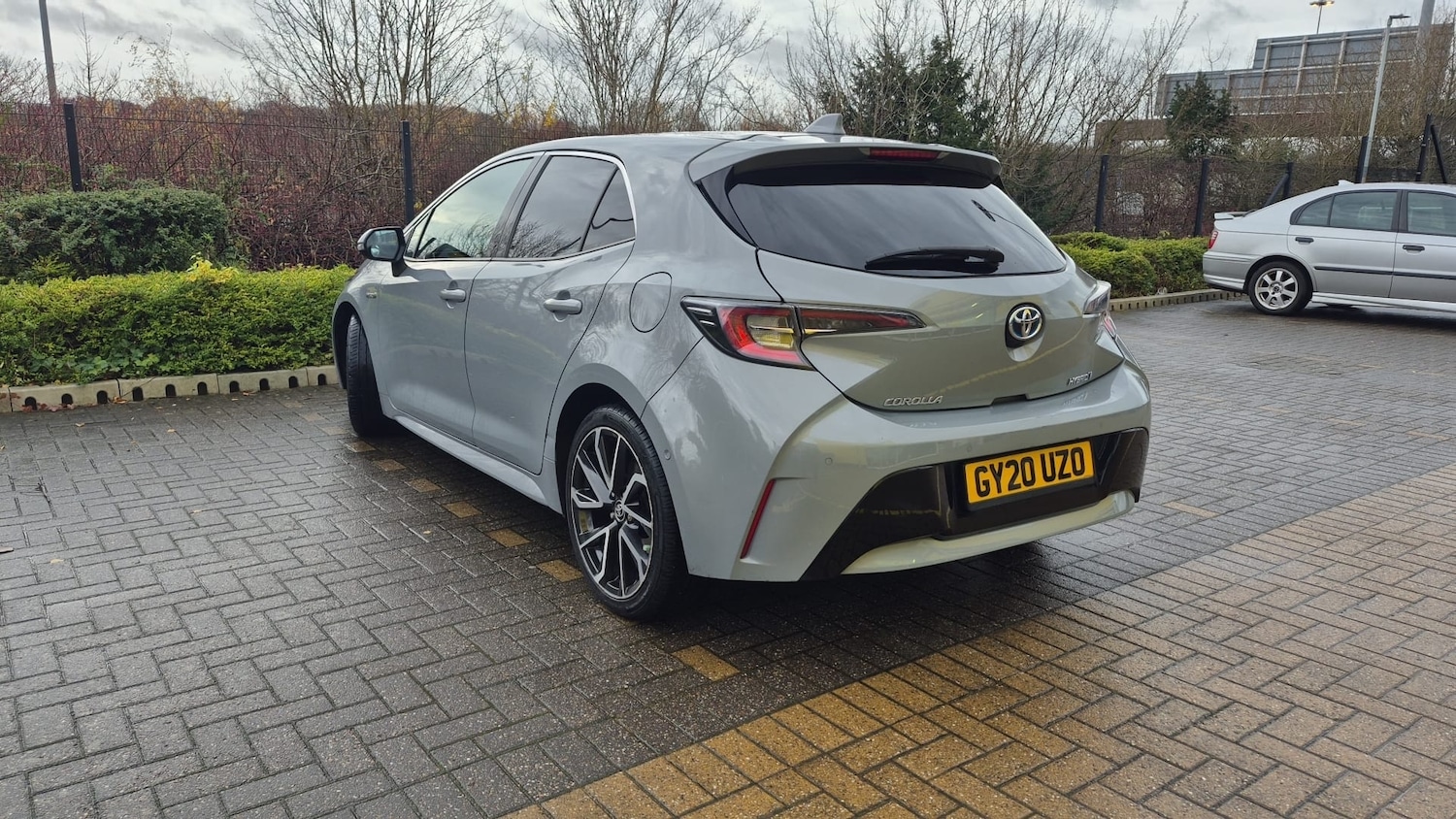 Used Toyota Corolla 2020 for sale - 76969810: Photo 2