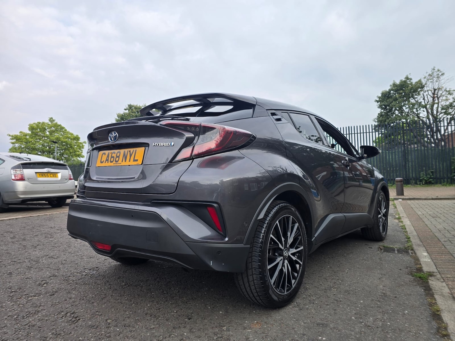 Used Toyota C-HR 2019 for sale - 76185917: Photo 11