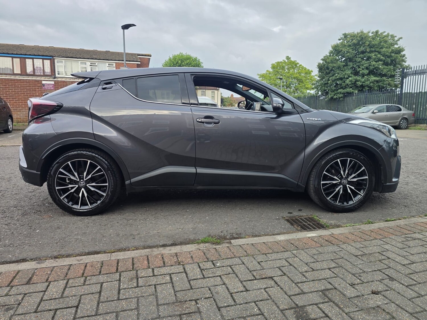 Used Toyota C-HR 2019 for sale - 76185917: Photo 14