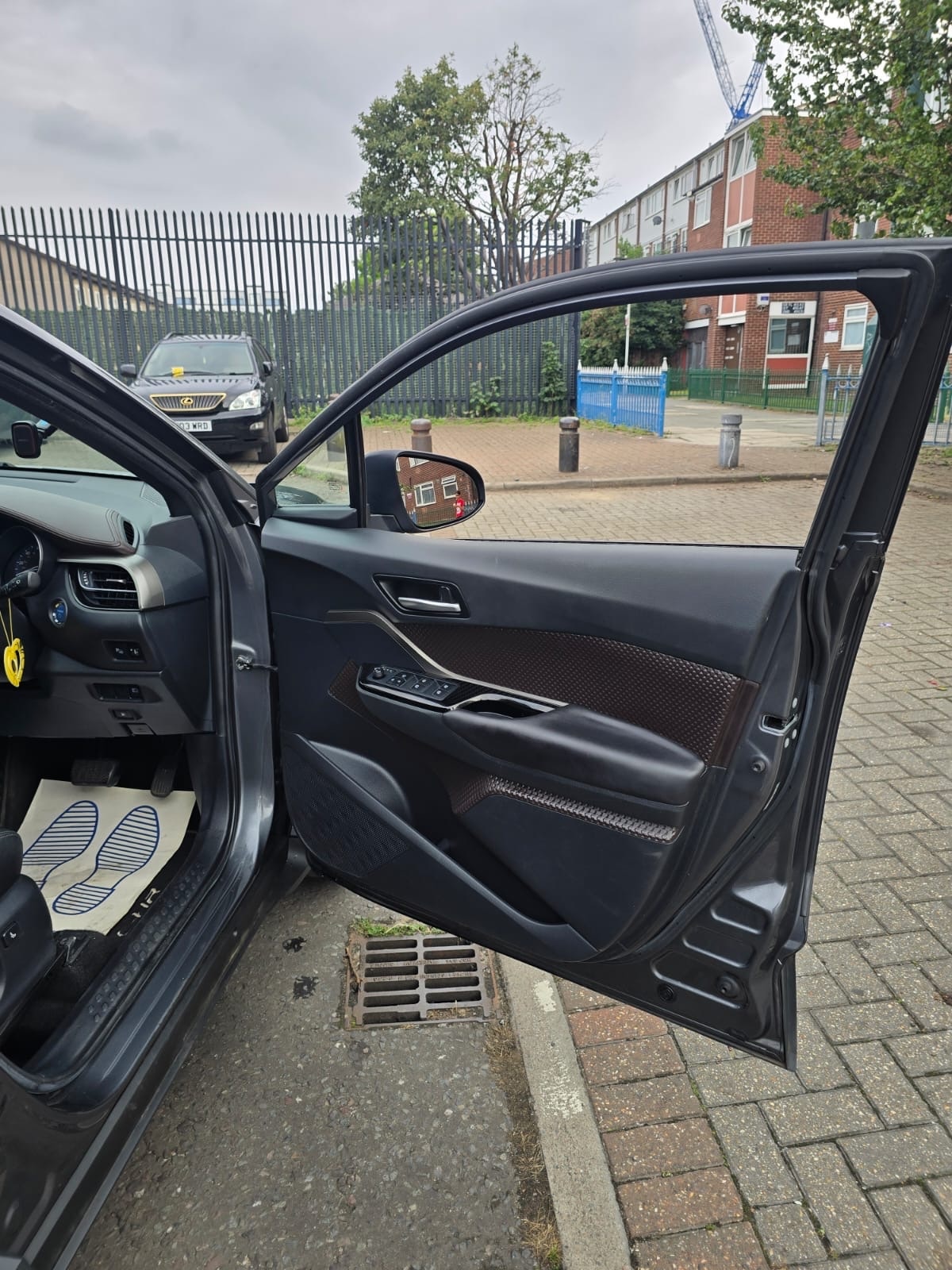 Used Toyota C-HR 2019 for sale - 76185917: Photo 25