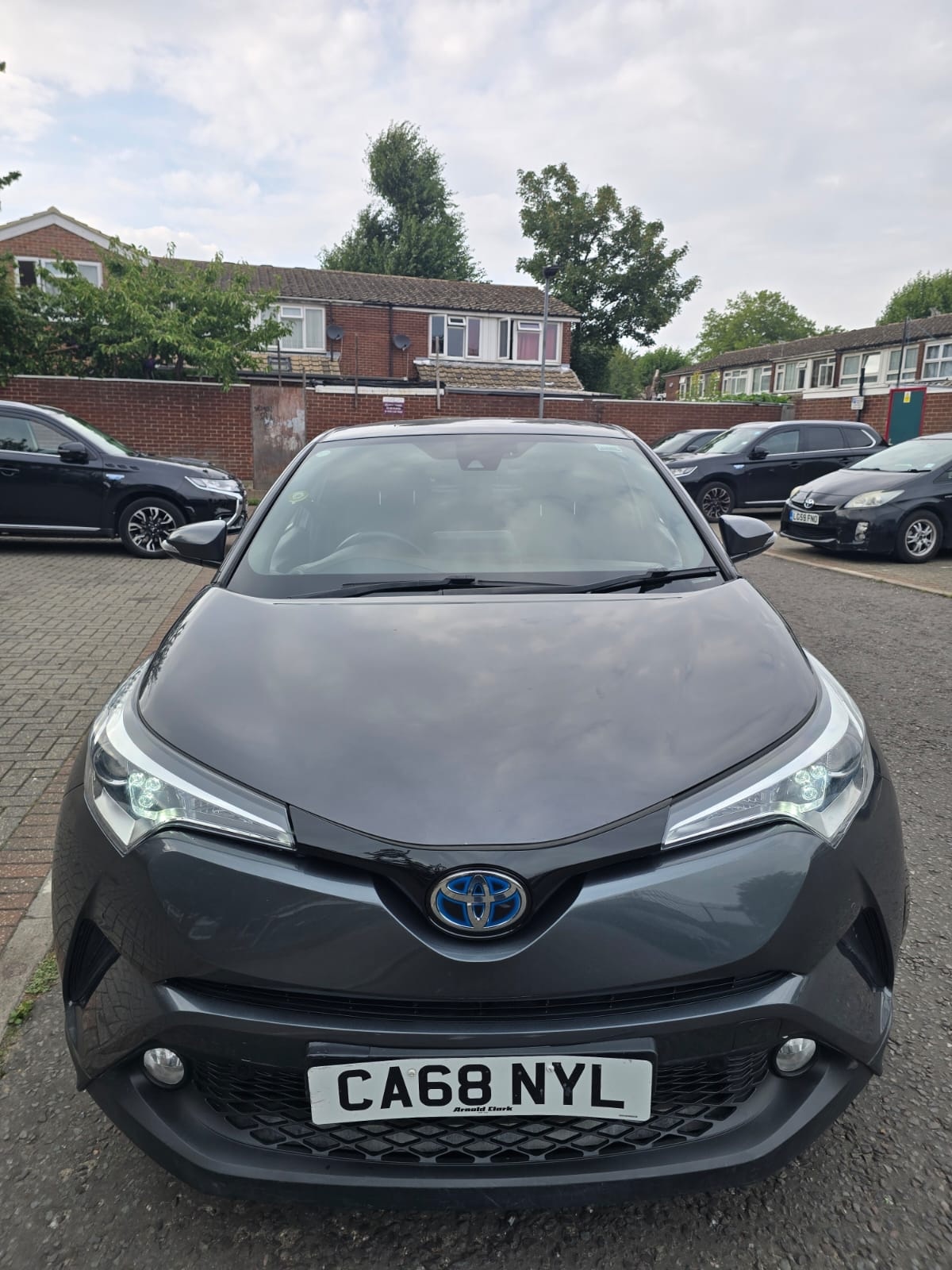 Used Toyota C-HR 2019 for sale - 76185917: Photo 3