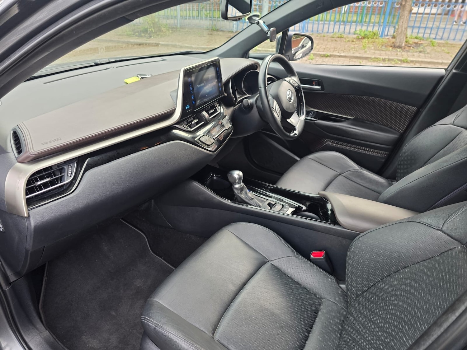 Used Toyota C-HR 2019 for sale - 76185917: Photo 30