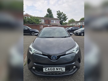 Used Toyota C-HR 2019 for sale - 76185917: Photo 3