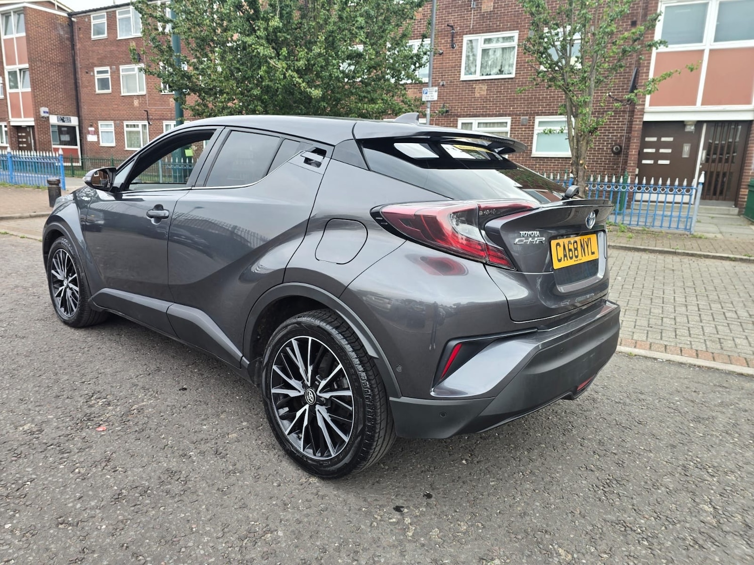 Used Toyota C-HR 2019 for sale - 76185917: Photo 8