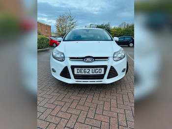 2012 (62) - 1.0 125 EcoBoost Titanium 5dr