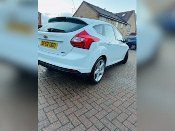 Used Ford Focus 2012 for sale - 76335276: Photo 4