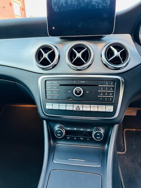 Used Mercedes-Benz GLA 2017 for sale - 76180030: Photo 17
