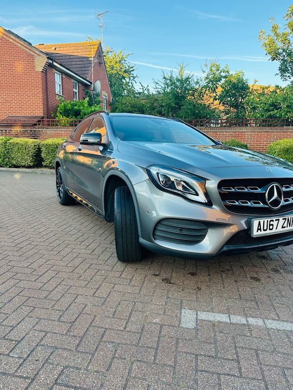 Used Mercedes-Benz GLA 2017 for sale - 76180030: Photo 2