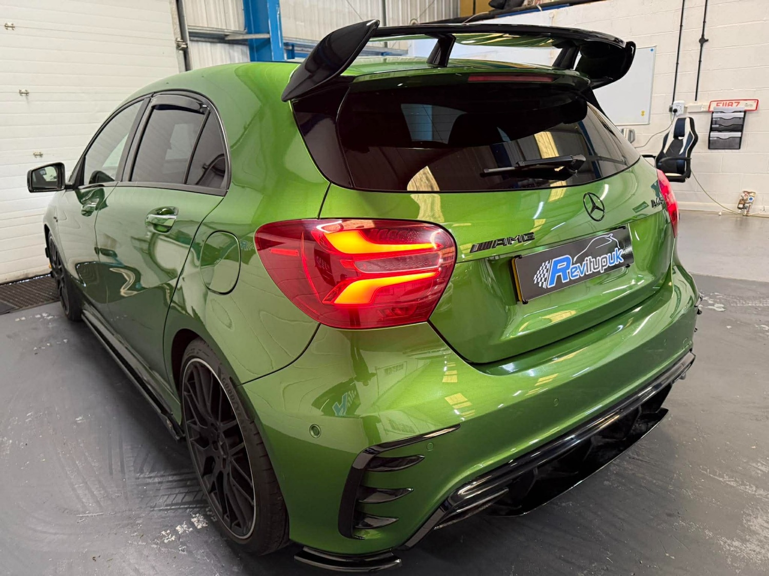 Used Mercedes-Benz A-Class 2017 for sale - 77532337: Photo 2