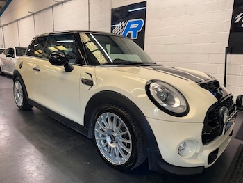 Used MINI Hatch 2017 for sale - 78995770: Photo