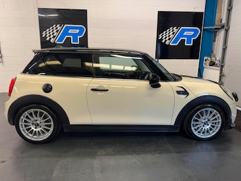 Used MINI Hatch 2017 for sale - 78995770: Photo