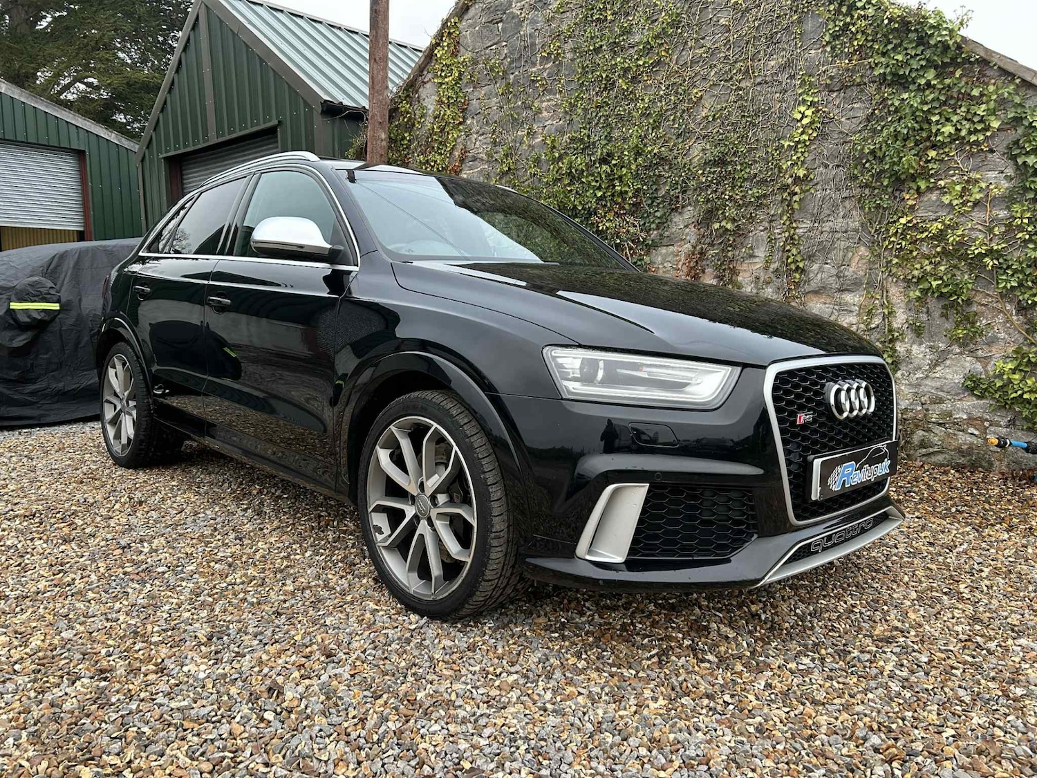 Used Audi RS Q3 2015 for sale - 77038994: Photo 3