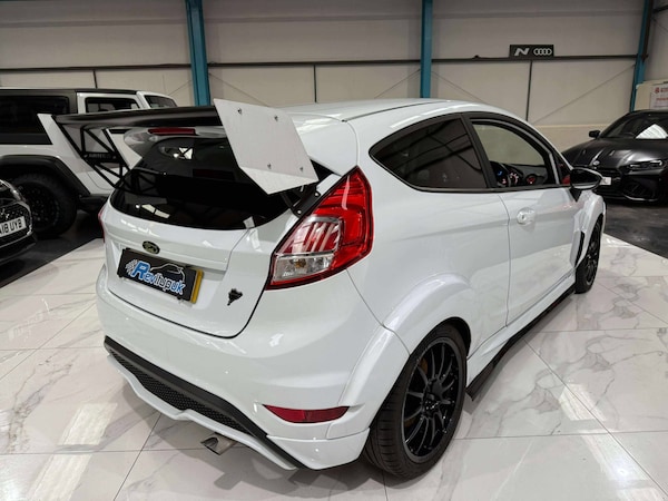 Used Ford Fiesta 2014 for sale - 75299755: Photo 4