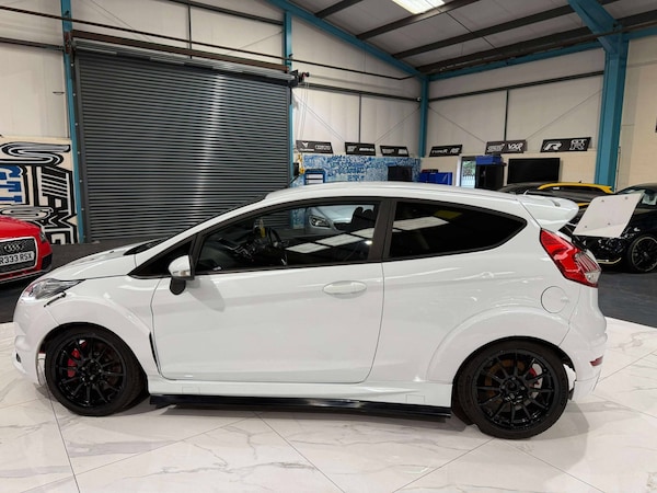Used Ford Fiesta 2014 for sale - 75299755: Photo 7