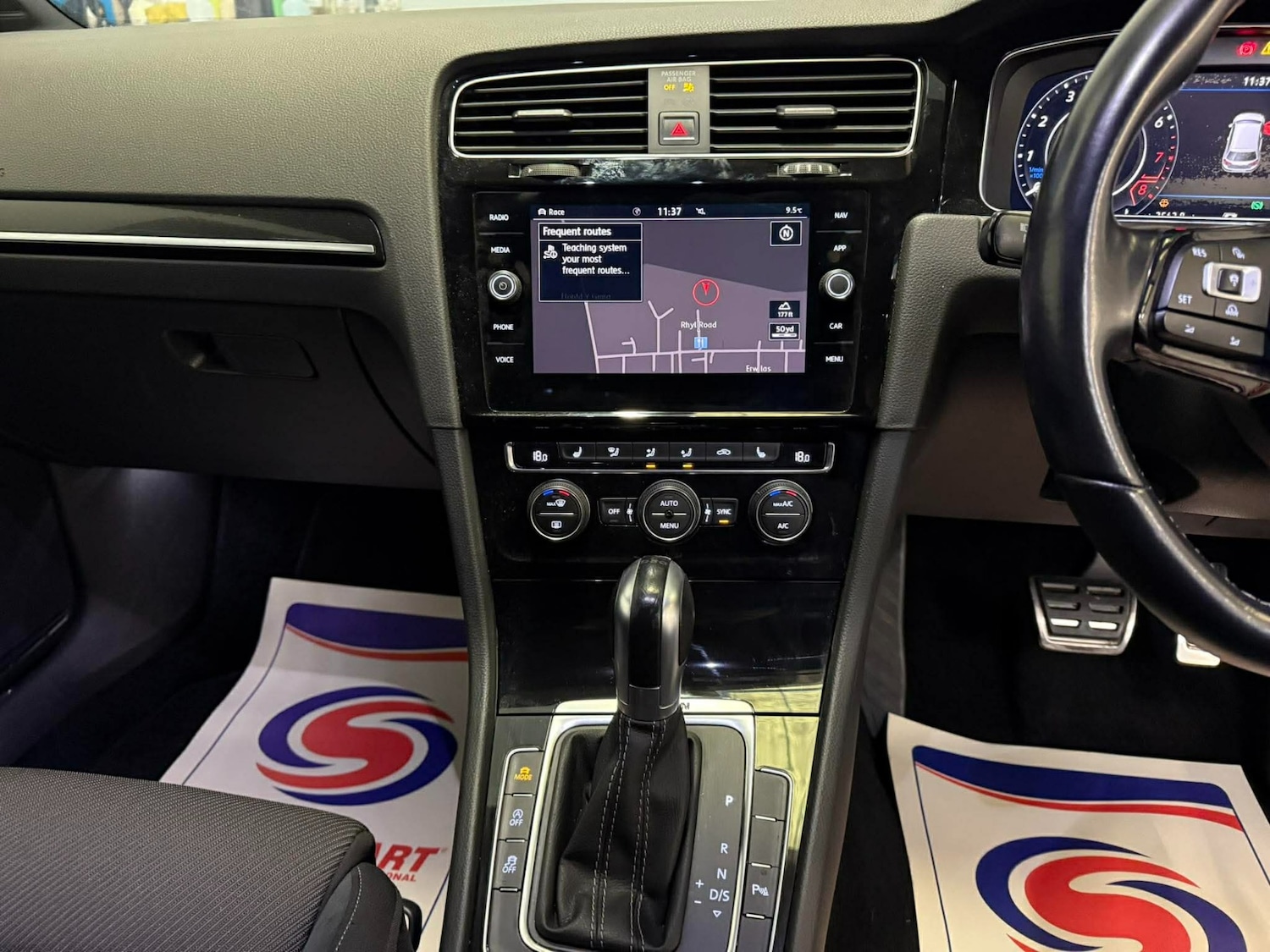 Used Volkswagen Golf 2017 for sale - 78140047: Photo 7