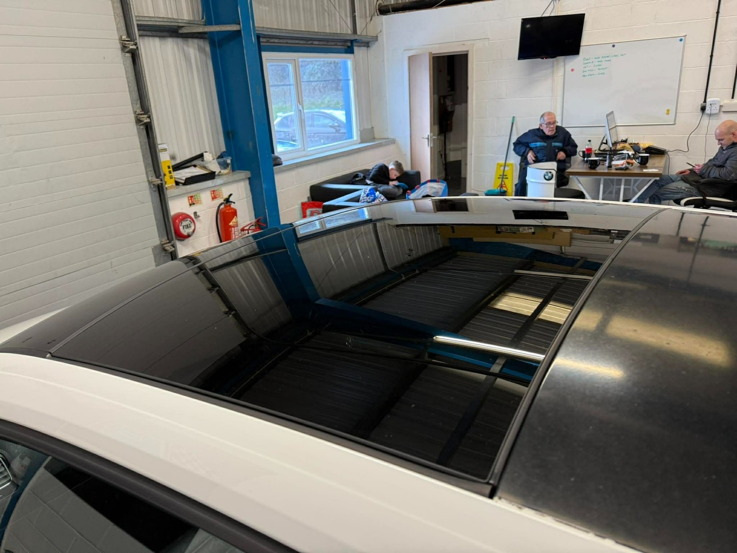 Used Volkswagen Scirocco 2015 for sale - 77708377: Photo 8