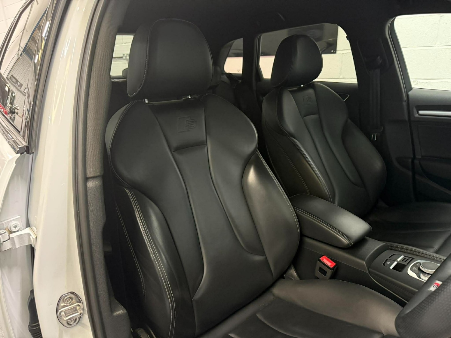 Used Audi A3 2017 for sale - 77990079: Photo 5