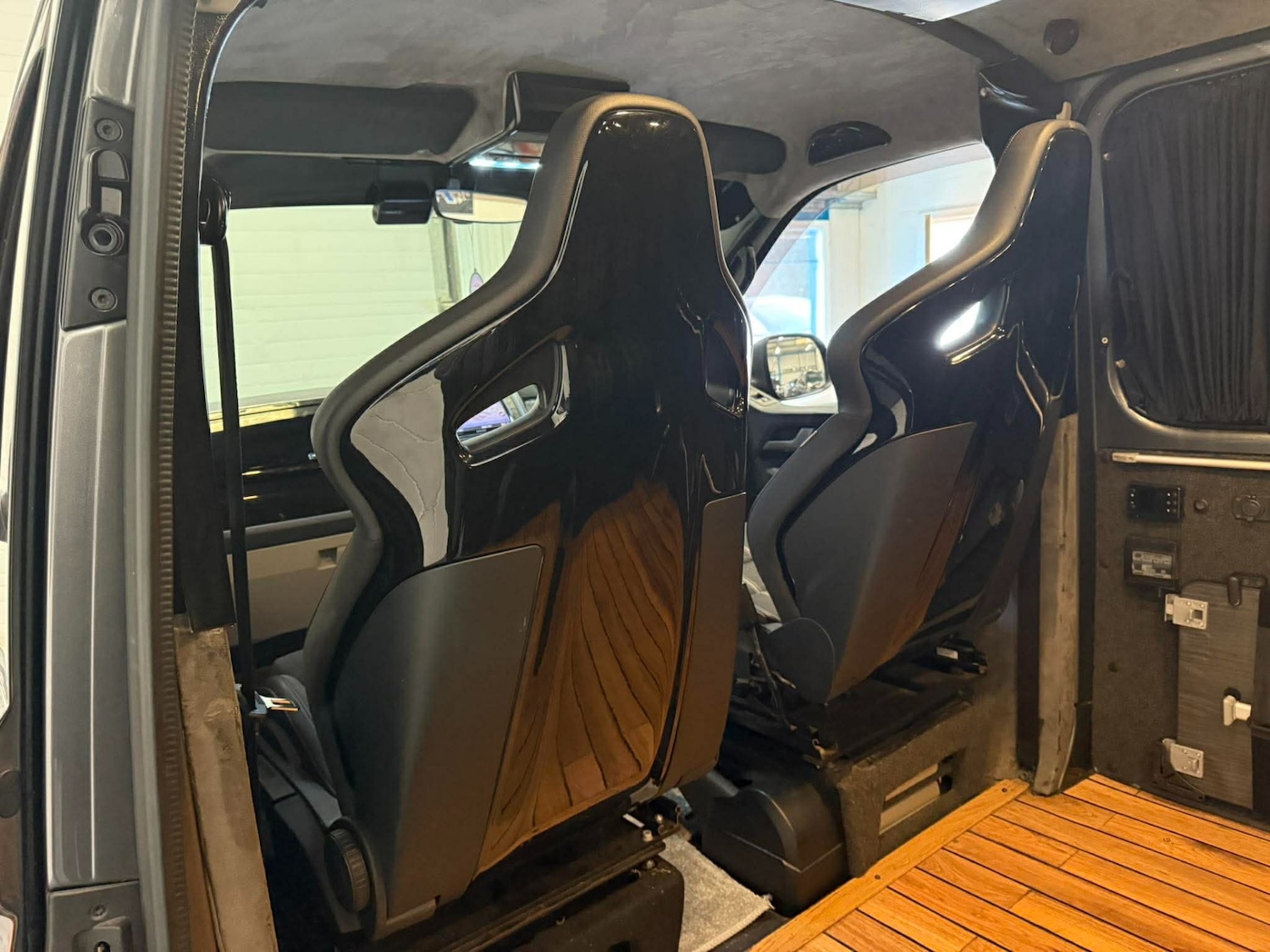 Used Volkswagen Transporter 2017 for sale - 77558710: Photo 14