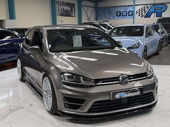 Used Volkswagen Golf 2014 for sale - 77065518: Photo
