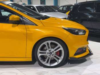 Used Ford Focus 2015 for sale - 73880814: Photo