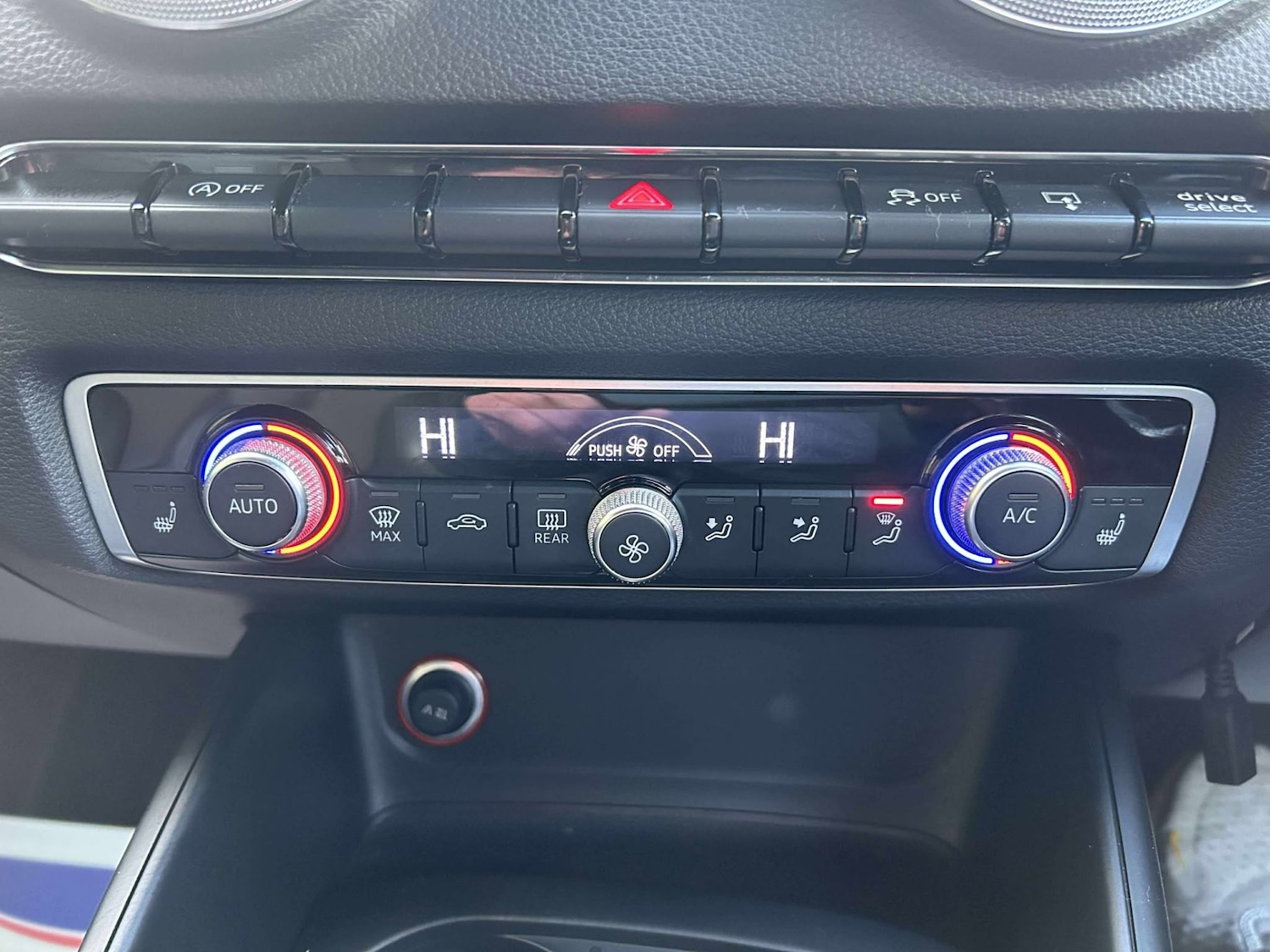 Used Audi A3 2015 for sale - 76855355: Photo 5