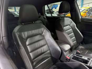 Used Volkswagen Golf 2019 for sale - 74424786: Photo