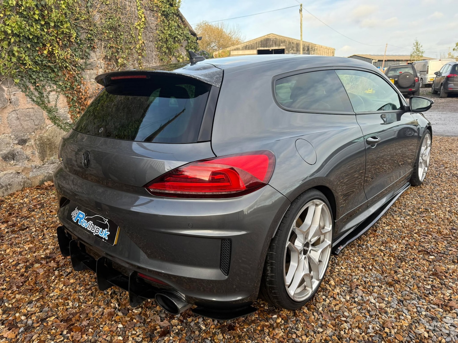 Used Volkswagen Scirocco 2017 for sale - 76941332: Photo 4