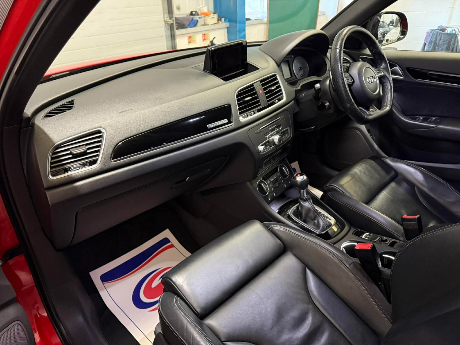 Used Audi RS Q3 2015 for sale - 78139650: Photo 14